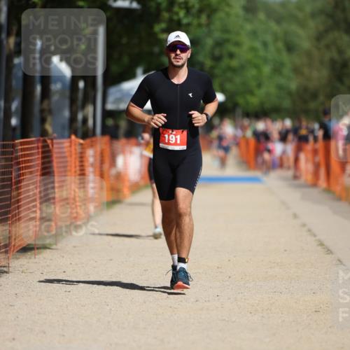 07.09.2025 - 19. Norderstedt Triathlon Michael Strokosch http://msf.ph/oto/8796073 07.09.2025 12:19:05 Laufen 191, 1187 meine-sportfotos.de