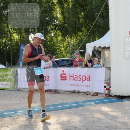 07.09.2025 - 19. Norderstedt Triathlon Zöllner http://msf.ph/oto/8796078 07.09.2025 17:10:05 Ziel 415 meine-sportfotos.de