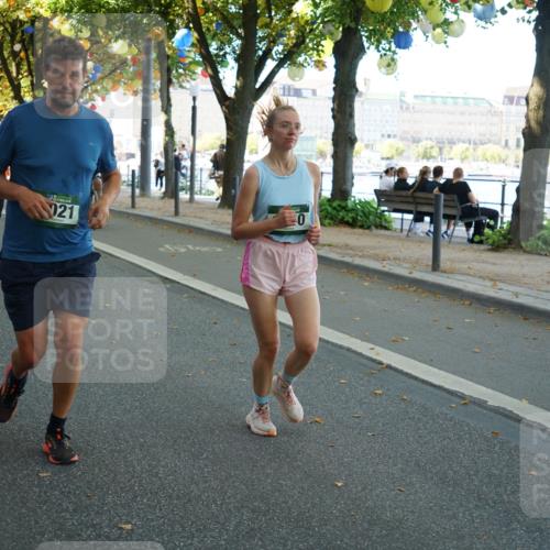 07.09.2025 - BARMER Alsterlauf Yannick Fuchs http://msf.ph/oto/8796082 07.09.2025 11:44:19 Laufen 10, 21 meine-sportfotos.de