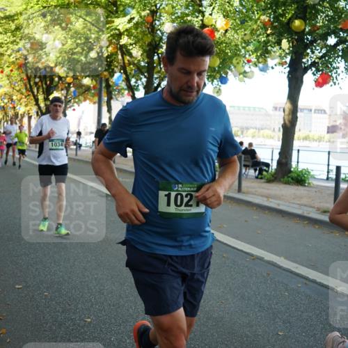 07.09.2025 - BARMER Alsterlauf Yannick Fuchs http://msf.ph/oto/8796108 07.09.2025 11:44:20 Laufen 1034, 36, 1021, 1140 meine-sportfotos.de