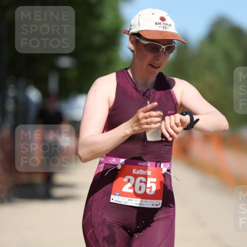 07.09.2025 - 19. Norderstedt Triathlon Michael Strokosch http://msf.ph/oto/8796168 07.09.2025 13:02:26 Laufen 260, 265 meine-sportfotos.de