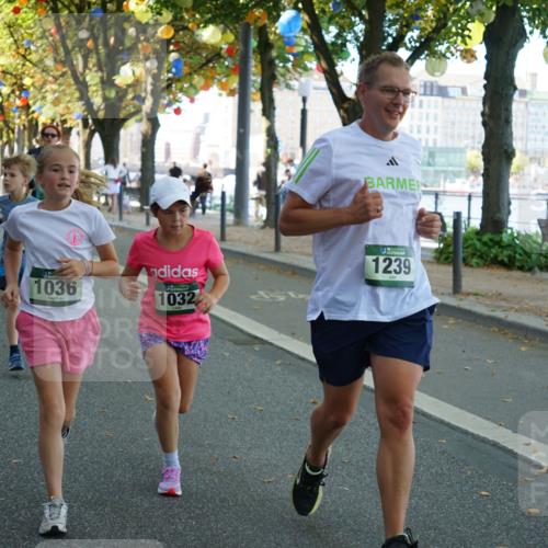 07.09.2025 - BARMER Alsterlauf Yannick Fuchs http://msf.ph/oto/8796211 07.09.2025 11:44:25 Laufen 8325, 1056, 1036, 1032, 1239 meine-sportfotos.de