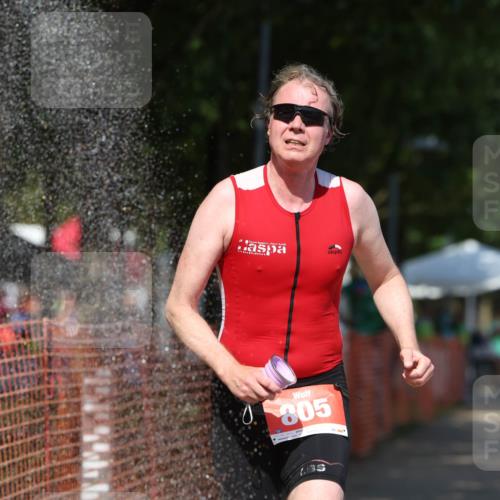 07.09.2025 - 19. Norderstedt Triathlon Michael Strokosch http://msf.ph/oto/8796216 07.09.2025 13:53:23 Laufen 230, 790, 805 meine-sportfotos.de