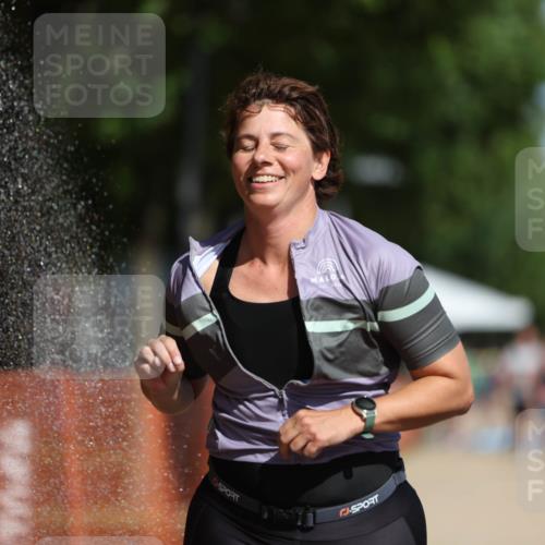 07.09.2025 - 19. Norderstedt Triathlon Michael Strokosch http://msf.ph/oto/8796227 07.09.2025 12:19:20 Laufen 1286 meine-sportfotos.de