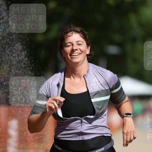 07.09.2025 - 19. Norderstedt Triathlon Michael Strokosch http://msf.ph/oto/8796233 07.09.2025 12:19:20 Laufen 1286 meine-sportfotos.de