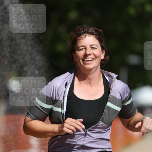 07.09.2025 - 19. Norderstedt Triathlon Michael Strokosch http://msf.ph/oto/8796237 07.09.2025 12:19:20 Laufen 1286 meine-sportfotos.de