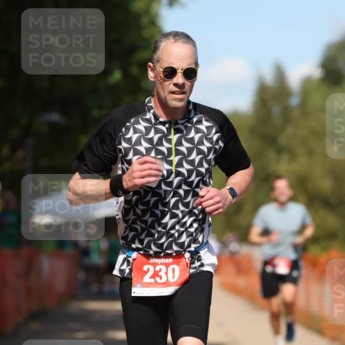 07.09.2025 - 19. Norderstedt Triathlon Michael Strokosch http://msf.ph/oto/8796264 07.09.2025 13:53:25 Laufen 230, 790, 805 meine-sportfotos.de