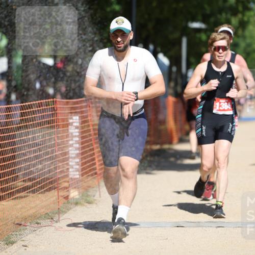 07.09.2025 - 19. Norderstedt Triathlon Michael Strokosch http://msf.ph/oto/8796282 07.09.2025 13:02:52 Laufen 145, 159, 233, 236, 1364 meine-sportfotos.de