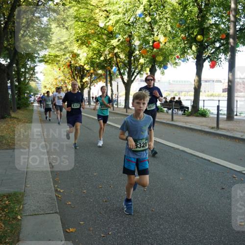 07.09.2025 - BARMER Alsterlauf Yannick Fuchs http://msf.ph/oto/8796288 07.09.2025 11:44:28 Laufen 8325, 8322, 8072, 321 meine-sportfotos.de
