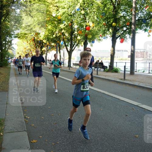 07.09.2025 - BARMER Alsterlauf Yannick Fuchs http://msf.ph/oto/8796299 07.09.2025 11:44:28 Laufen 8325, 832 meine-sportfotos.de