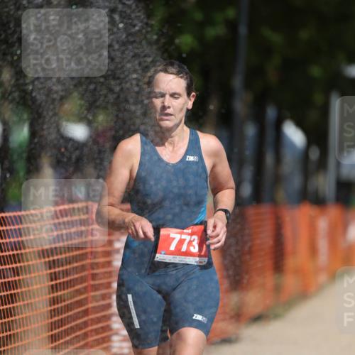 07.09.2025 - 19. Norderstedt Triathlon Michael Strokosch http://msf.ph/oto/8796311 07.09.2025 12:19:35 Laufen 773, 801, 1333 meine-sportfotos.de