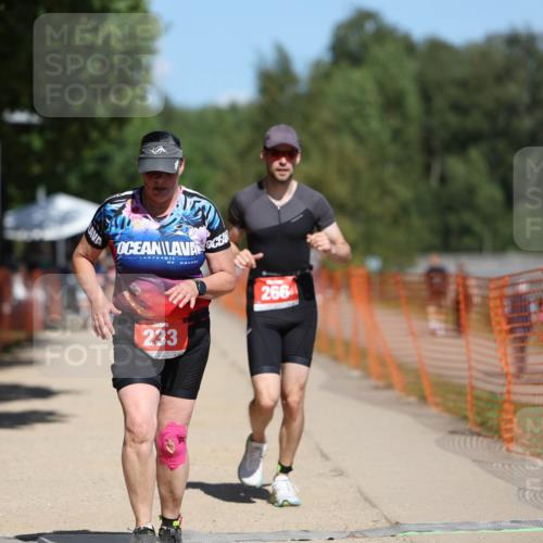 07.09.2025 - 19. Norderstedt Triathlon Michael Strokosch http://msf.ph/oto/8796382 07.09.2025 13:03:00 Laufen 159, 233, 266 meine-sportfotos.de