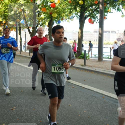07.09.2025 - BARMER Alsterlauf Yannick Fuchs http://msf.ph/oto/8796442 07.09.2025 11:44:37 Laufen 1163, 1090, 33, 1056, 125 meine-sportfotos.de