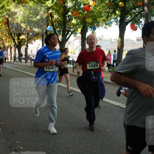 07.09.2025 - BARMER Alsterlauf Yannick Fuchs http://msf.ph/oto/8796453 07.09.2025 11:44:37 Laufen 1162, 163, 1090, 1089, 105 meine-sportfotos.de