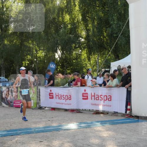 07.09.2025 - 19. Norderstedt Triathlon Zöllner http://msf.ph/oto/8796594 07.09.2025 17:16:38 Ziel 1419 meine-sportfotos.de