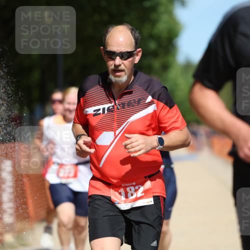 07.09.2025 - 19. Norderstedt Triathlon Michael Strokosch http://msf.ph/oto/8796613 07.09.2025 13:03:28 Laufen 157, 182, 207, 273, 724, 739, 1317 meine-sportfotos.de