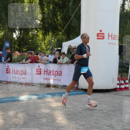 07.09.2025 - 19. Norderstedt Triathlon Zöllner http://msf.ph/oto/8796632 07.09.2025 17:16:52 Ziel 396 meine-sportfotos.de