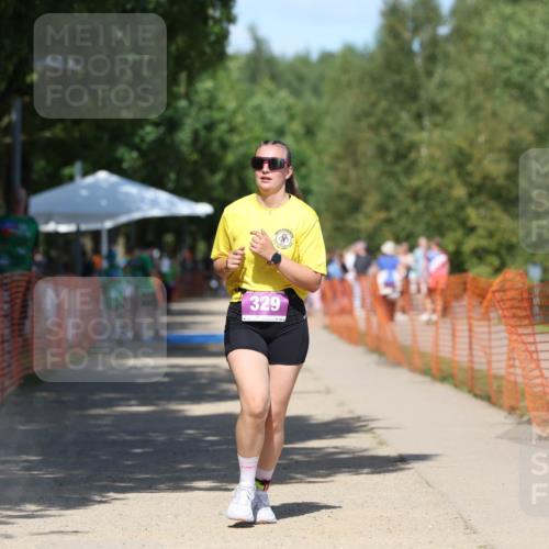 07.09.2025 - 19. Norderstedt Triathlon Michael Strokosch http://msf.ph/oto/8796647 07.09.2025 13:55:29 Laufen 329 meine-sportfotos.de