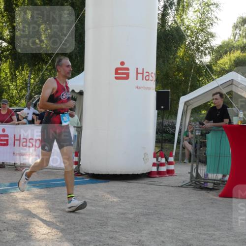 07.09.2025 - 19. Norderstedt Triathlon Zöllner http://msf.ph/oto/8796664 07.09.2025 17:17:11 Ziel 362 meine-sportfotos.de