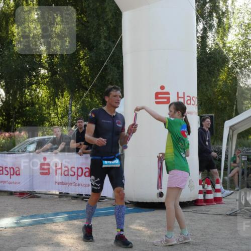 07.09.2025 - 19. Norderstedt Triathlon Zöllner http://msf.ph/oto/8796676 07.09.2025 17:18:59 Ziel 1460 meine-sportfotos.de