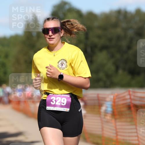 07.09.2025 - 19. Norderstedt Triathlon Michael Strokosch http://msf.ph/oto/8796678 07.09.2025 13:55:33 Laufen 329 meine-sportfotos.de
