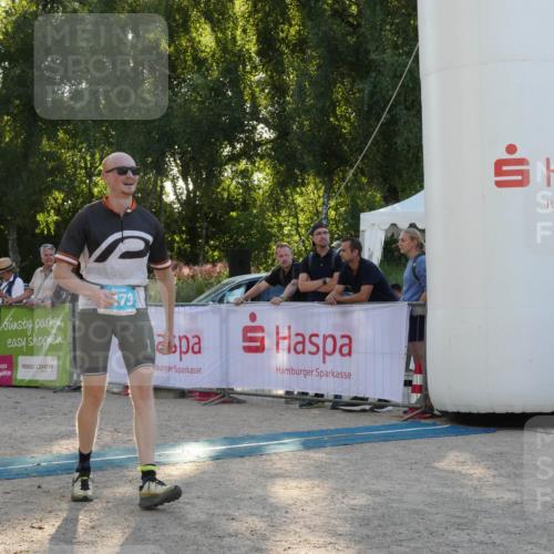 07.09.2025 - 19. Norderstedt Triathlon Zöllner http://msf.ph/oto/8796680 07.09.2025 17:19:13 Ziel 1473 meine-sportfotos.de