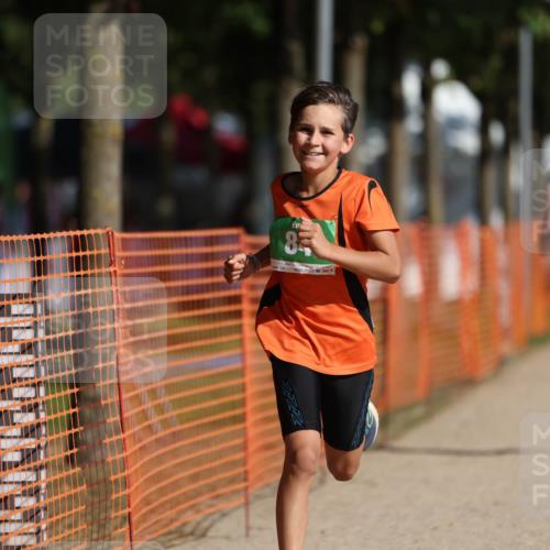 07.09.2025 - 19. Norderstedt Triathlon Michael Strokosch http://msf.ph/oto/8796692 07.09.2025 10:52:27 Laufen 84, 652, 1130 meine-sportfotos.de