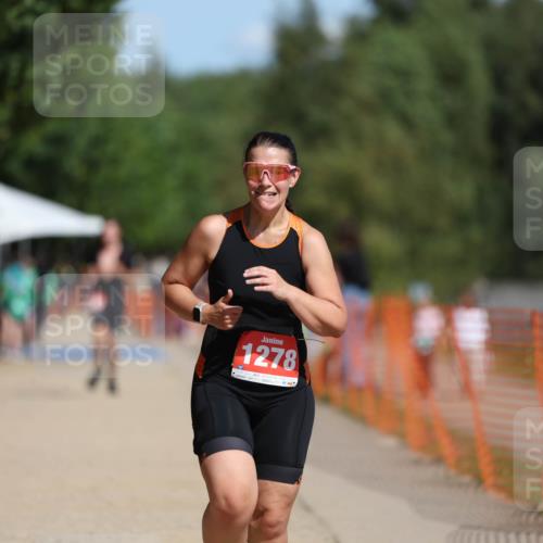 07.09.2025 - 19. Norderstedt Triathlon Michael Strokosch http://msf.ph/oto/8796699 07.09.2025 12:20:11 Laufen 140, 1278 meine-sportfotos.de