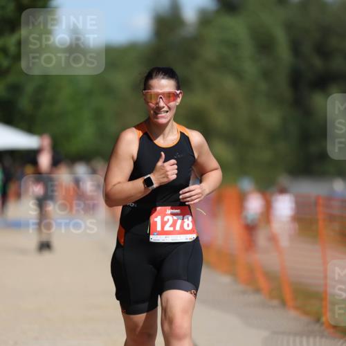 07.09.2025 - 19. Norderstedt Triathlon Michael Strokosch http://msf.ph/oto/8796706 07.09.2025 12:20:12 Laufen 140, 1278 meine-sportfotos.de