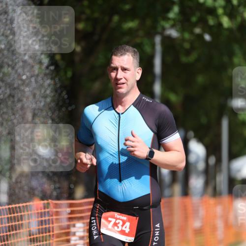 07.09.2025 - 19. Norderstedt Triathlon Michael Strokosch http://msf.ph/oto/8796752 07.09.2025 11:55:31 Laufen 228, 734, 1164, 1173 meine-sportfotos.de