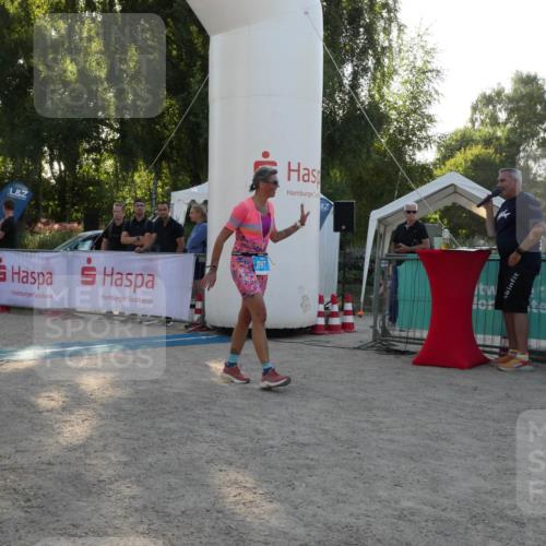 07.09.2025 - 19. Norderstedt Triathlon Zöllner http://msf.ph/oto/8796767 07.09.2025 17:19:54 Ziel 897 meine-sportfotos.de