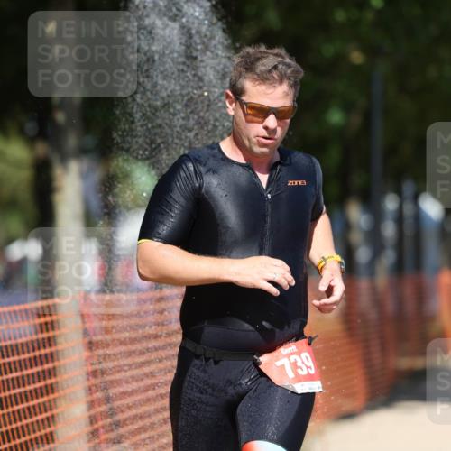 07.09.2025 - 19. Norderstedt Triathlon Michael Strokosch http://msf.ph/oto/8796768 07.09.2025 13:03:34 Laufen 739 meine-sportfotos.de
