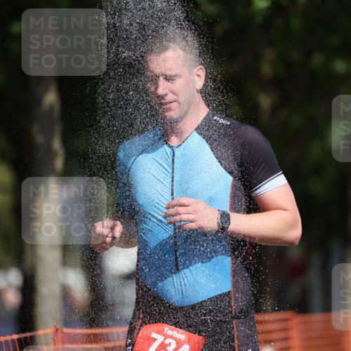 07.09.2025 - 19. Norderstedt Triathlon Michael Strokosch http://msf.ph/oto/8796777 07.09.2025 11:55:32 Laufen 734, 1164, 1173 meine-sportfotos.de