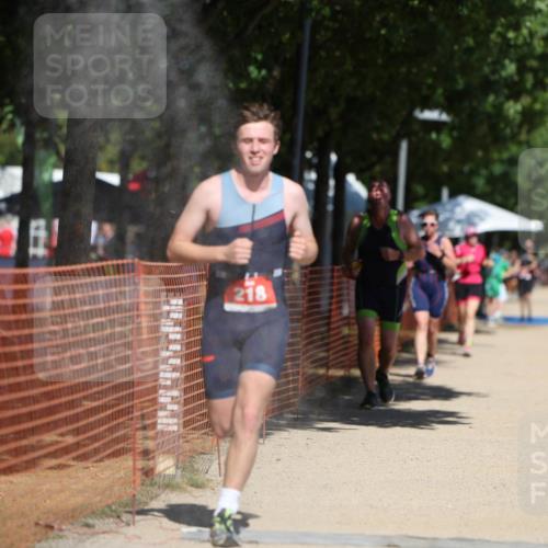 07.09.2025 - 19. Norderstedt Triathlon Michael Strokosch http://msf.ph/oto/8796783 07.09.2025 13:03:51 Laufen 216, 218, 725 meine-sportfotos.de