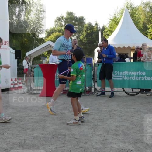 07.09.2025 - 19. Norderstedt Triathlon Zöllner http://msf.ph/oto/8796790 07.09.2025 17:20:18 Ziel 405 meine-sportfotos.de