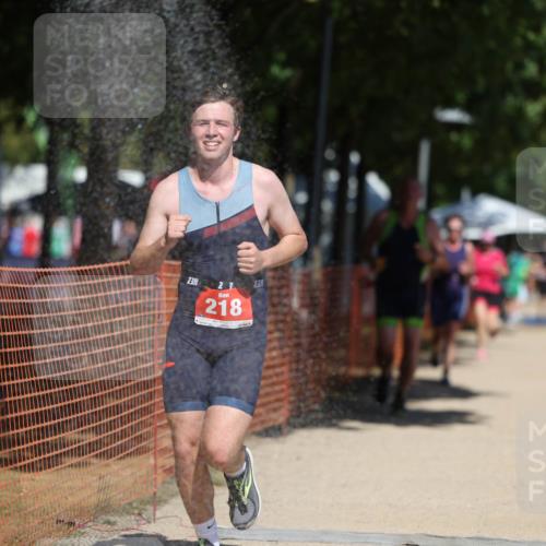 07.09.2025 - 19. Norderstedt Triathlon Michael Strokosch http://msf.ph/oto/8796799 07.09.2025 13:03:51 Laufen 216, 218, 725 meine-sportfotos.de