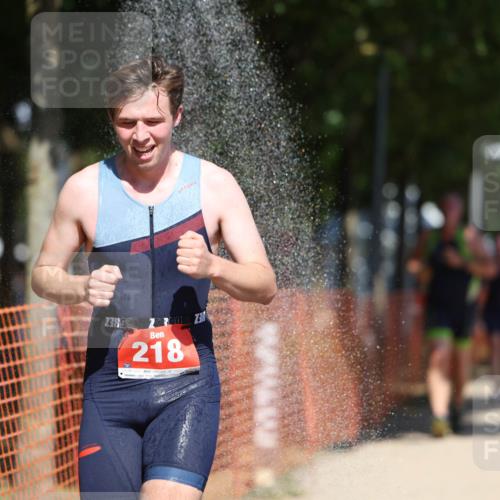 07.09.2025 - 19. Norderstedt Triathlon Michael Strokosch http://msf.ph/oto/8796832 07.09.2025 13:03:52 Laufen 216, 218, 725, 1385 meine-sportfotos.de