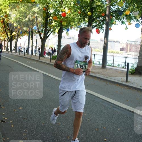 07.09.2025 - BARMER Alsterlauf Yannick Fuchs http://msf.ph/oto/8796872 07.09.2025 11:44:55 Laufen 1129, 1230, 1050 meine-sportfotos.de