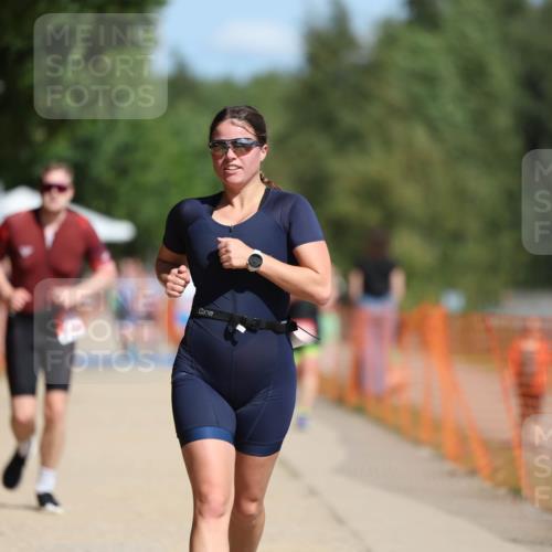 07.09.2025 - 19. Norderstedt Triathlon Michael Strokosch http://msf.ph/oto/8796885 07.09.2025 12:20:56 Laufen 280, 1368 meine-sportfotos.de