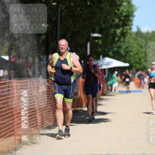 07.09.2025 - 19. Norderstedt Triathlon Michael Strokosch http://msf.ph/oto/8796886 07.09.2025 13:03:54 Laufen 216, 218, 725, 1339, 1385 meine-sportfotos.de