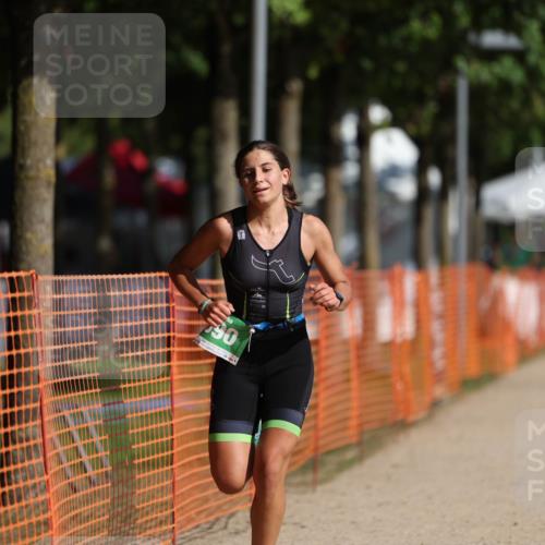 07.09.2025 - 19. Norderstedt Triathlon Michael Strokosch http://msf.ph/oto/8796892 07.09.2025 10:52:38 Laufen 690 meine-sportfotos.de