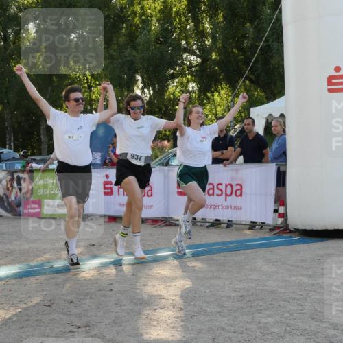07.09.2025 - 19. Norderstedt Triathlon Zöllner http://msf.ph/oto/8796914 07.09.2025 17:22:37 Ziel 937 meine-sportfotos.de