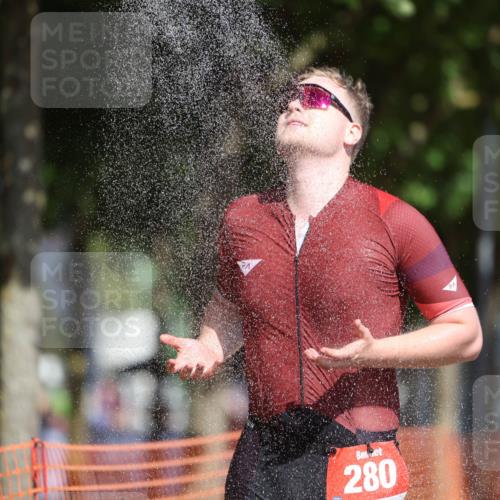07.09.2025 - 19. Norderstedt Triathlon Michael Strokosch http://msf.ph/oto/8796961 07.09.2025 12:21:02 Laufen 280, 1258 meine-sportfotos.de
