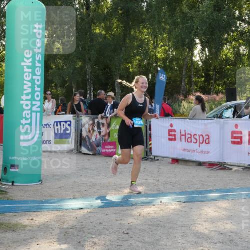 07.09.2025 - 19. Norderstedt Triathlon Zöllner http://msf.ph/oto/8796977 07.09.2025 17:24:15 Ziel 1474 meine-sportfotos.de