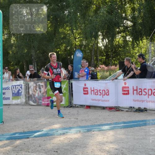 07.09.2025 - 19. Norderstedt Triathlon Zöllner http://msf.ph/oto/8797005 07.09.2025 17:26:03 Ziel 871, 1464 meine-sportfotos.de