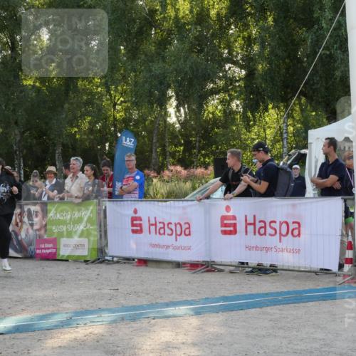 07.09.2025 - 19. Norderstedt Triathlon Zöllner http://msf.ph/oto/8797036 07.09.2025 17:26:08 Ziel 871, 944, 1464 meine-sportfotos.de