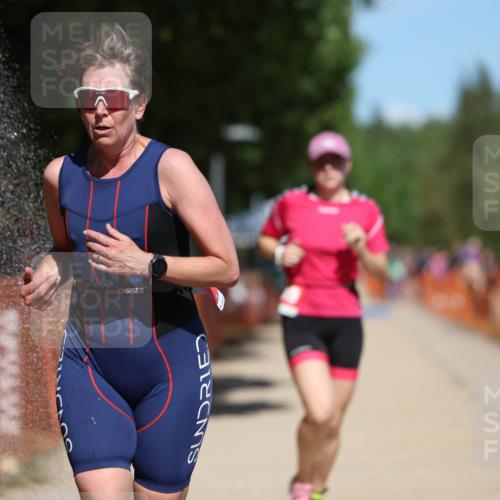 07.09.2025 - 19. Norderstedt Triathlon Michael Strokosch http://msf.ph/oto/8797037 07.09.2025 13:04:01 Laufen 216, 725, 1339, 1385 meine-sportfotos.de