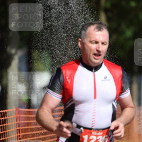 07.09.2025 - 19. Norderstedt Triathlon Michael Strokosch http://msf.ph/oto/8797051 07.09.2025 11:55:58 Laufen 1236 meine-sportfotos.de