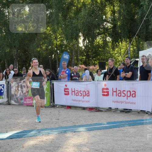 07.09.2025 - 19. Norderstedt Triathlon Zöllner http://msf.ph/oto/8797070 07.09.2025 17:27:19 Ziel 918 meine-sportfotos.de
