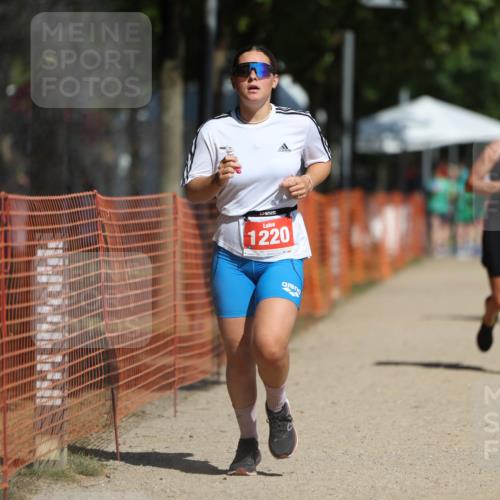 07.09.2025 - 19. Norderstedt Triathlon Michael Strokosch http://msf.ph/oto/8797080 07.09.2025 12:21:14 Laufen 168, 845, 1220 meine-sportfotos.de